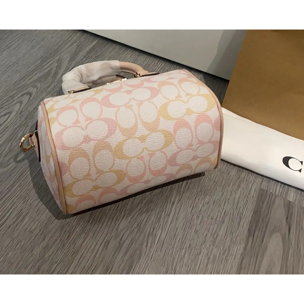Coach handbag - Picture 6 of 7